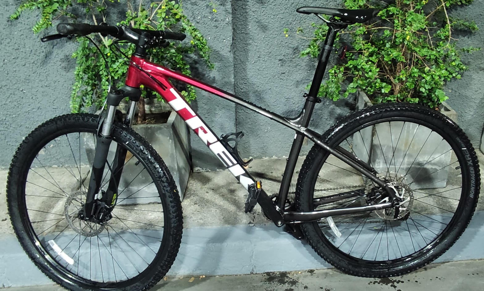 Bicicleta Mountain Bike Trek Marlin 6